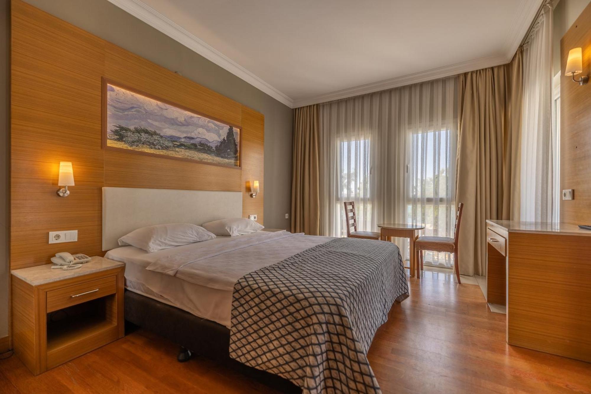 Halic Park Hotel Ayvalı エクステリア 写真