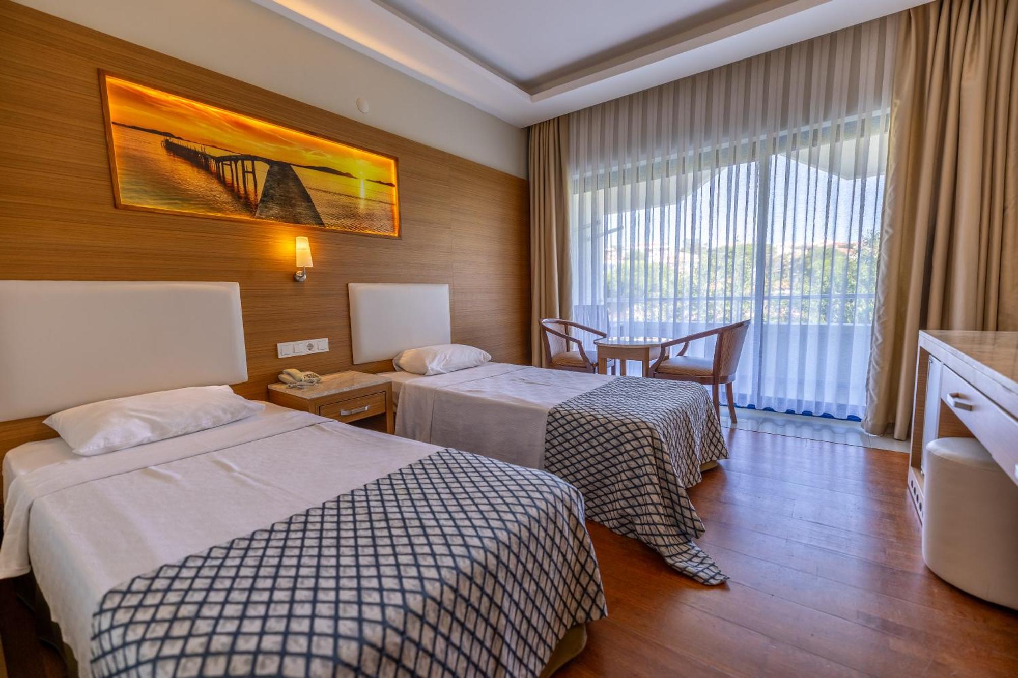 Halic Park Hotel Ayvalı エクステリア 写真